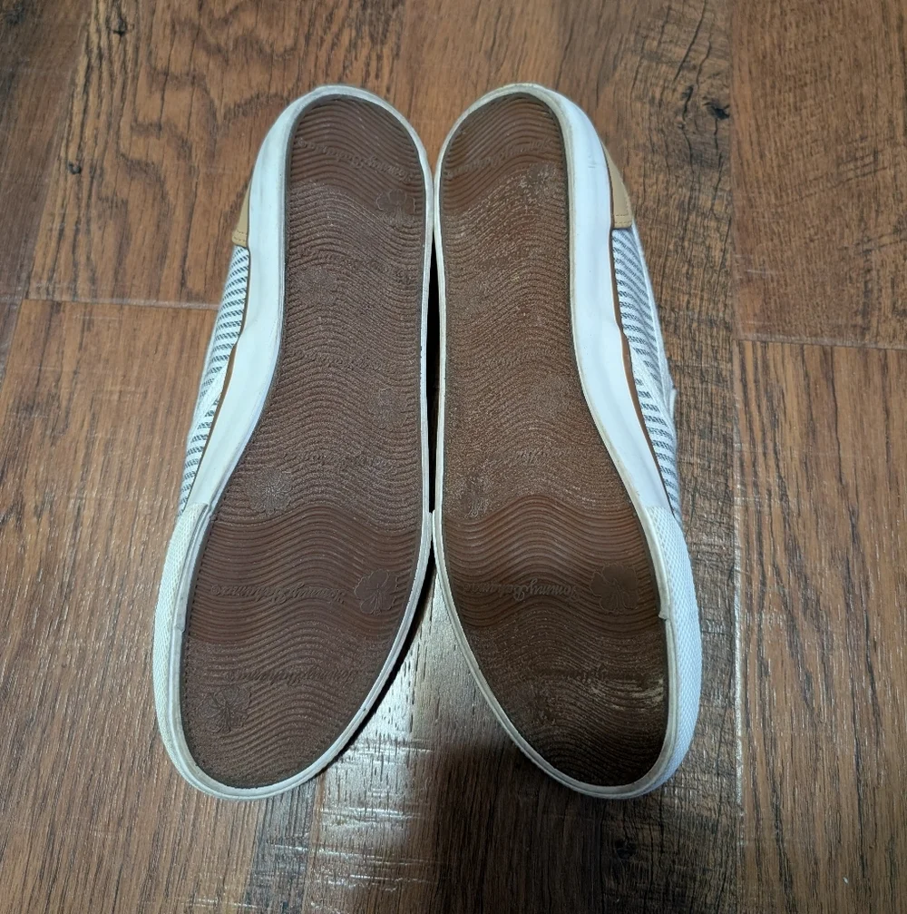 Tommy Bahama Women's Striped‎ Canvas Slip-On Sneakers 8.5